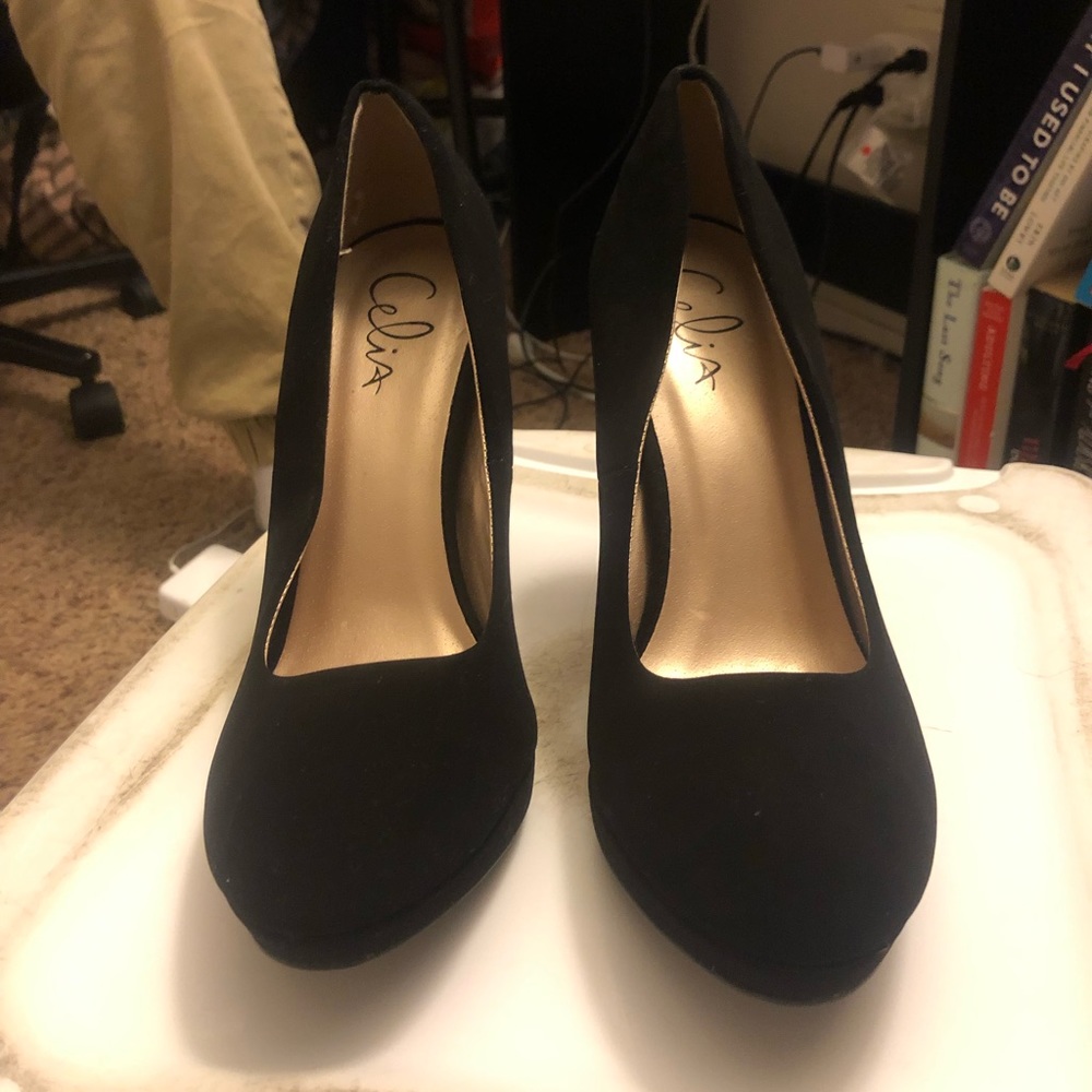 Black Suede Pumps